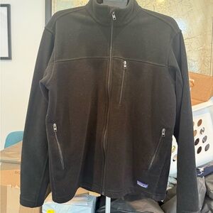 Like New Patagonia Black Fleece Jacket size L